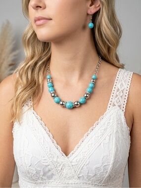 Turquoise Bead Necklace Set | Silver Floral Crystal Statement